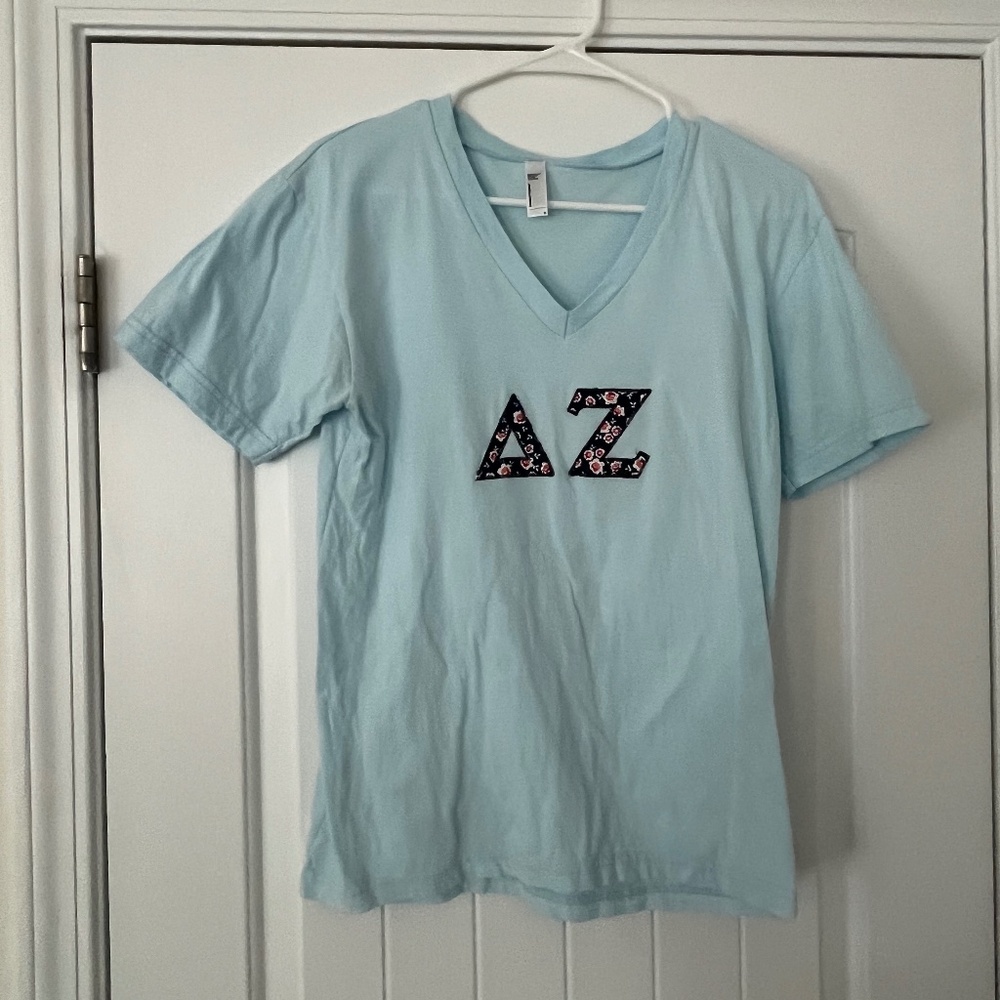 Blue Floral Delta Zeta  V-Neck Stich